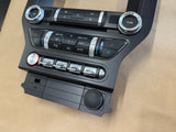 2022 Ford Mustang GT Touch Screen, Face Plate, Radio, Module USB Port