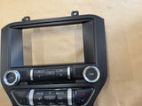 2022 Ford Mustang GT Touch Screen, Face Plate, Radio, Module USB Port
