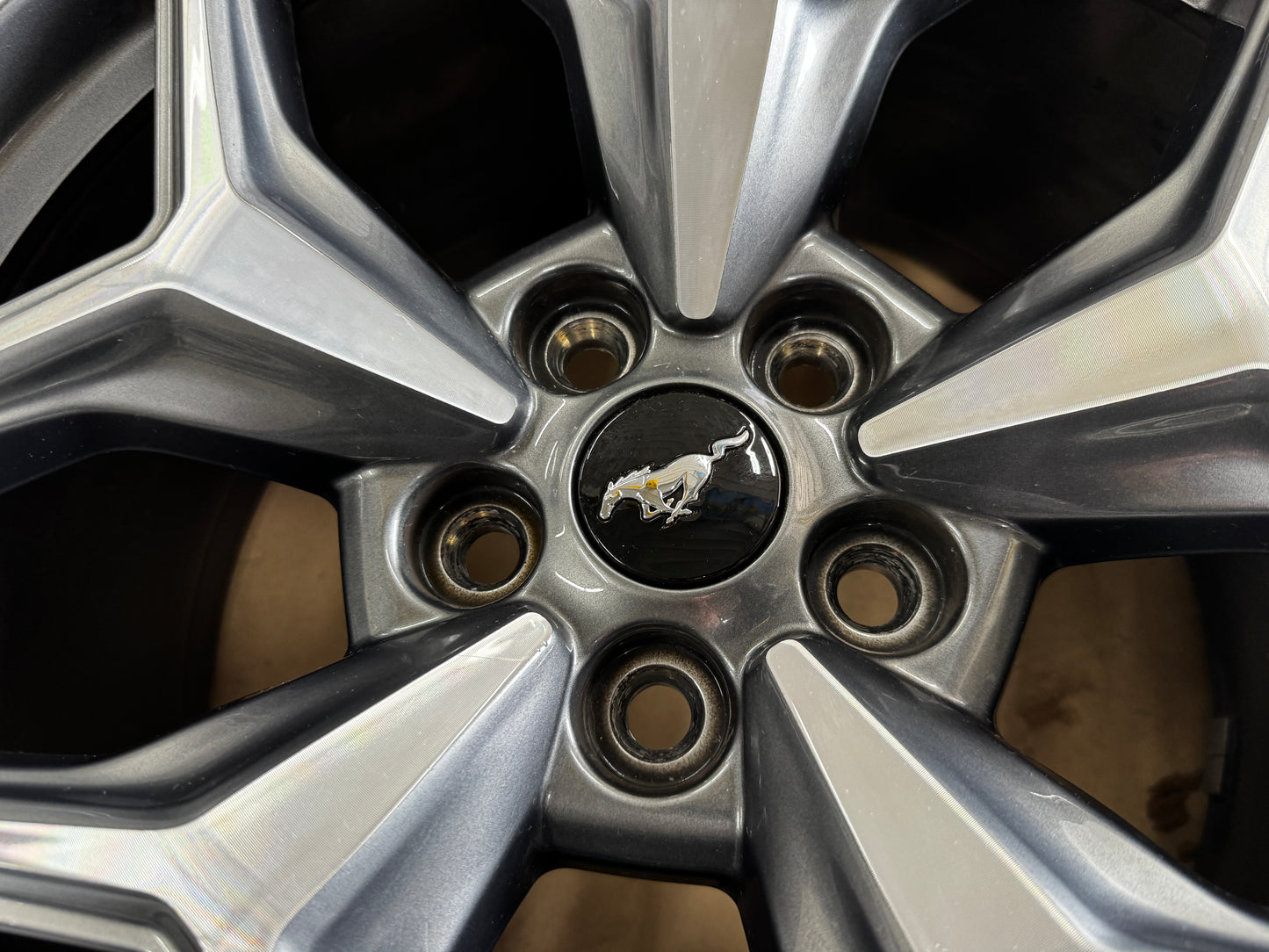 2024-2026 Ford Mustang GT 5.0 19x9.5" Wheel Rim Salient 275/40/19 OEM