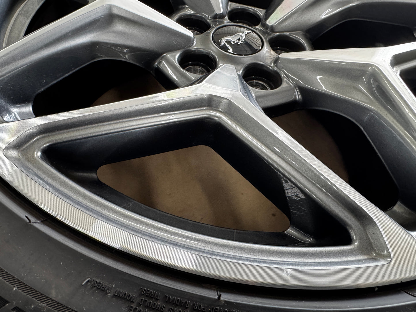 2024-2026 Ford Mustang GT 5.0 19x9.5" Wheel Rim Salient 275/40/19 OEM
