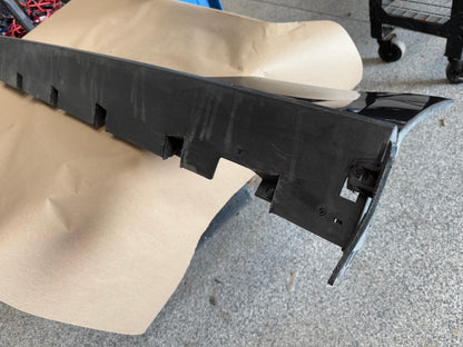 2015-2023 Ford Mustang GT V6 LH Side Skirt Molding Driver Side "J7"