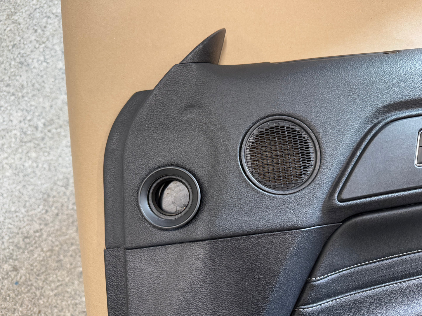 2018-2023 Mustang GT V6 EcoBoost RH Passenger Leather Insert Door Panel Soft