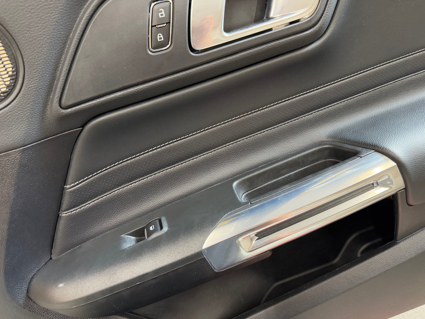 2018-2023 Mustang GT V6 EcoBoost RH Passenger Leather Insert Door Panel Soft