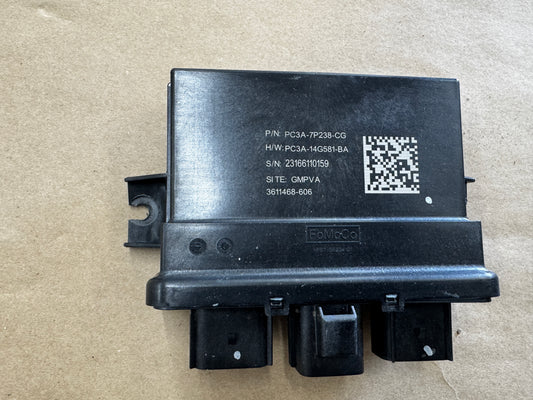 2023 F-250 Super Duty 6.7L Diesel Transfer Case 4x4 Control Module PC3A-7P238-CG