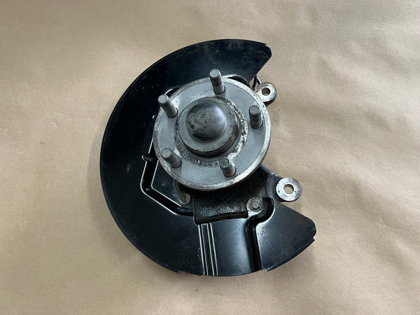 2015-2020 Ford Mustang 5.0L GT LH Driver Side Front Spindle Knuckle Hub