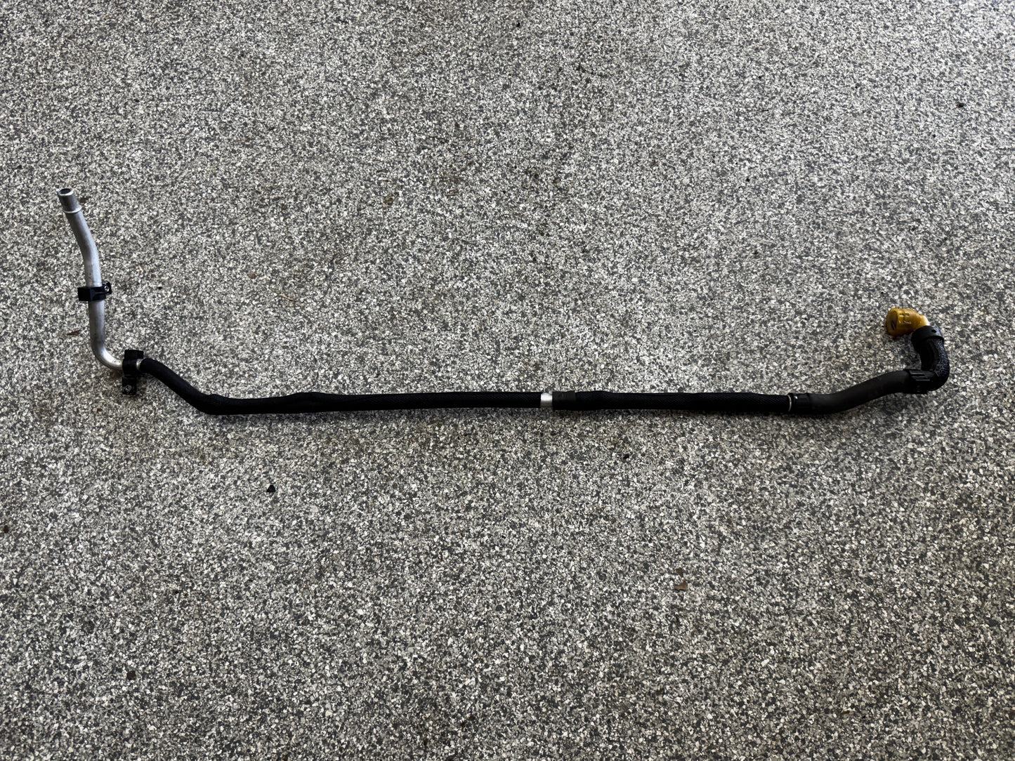 2023-2025 FORD F-250 F-350 F-450 ENGINE COOLANT HOSE PIPE OEM