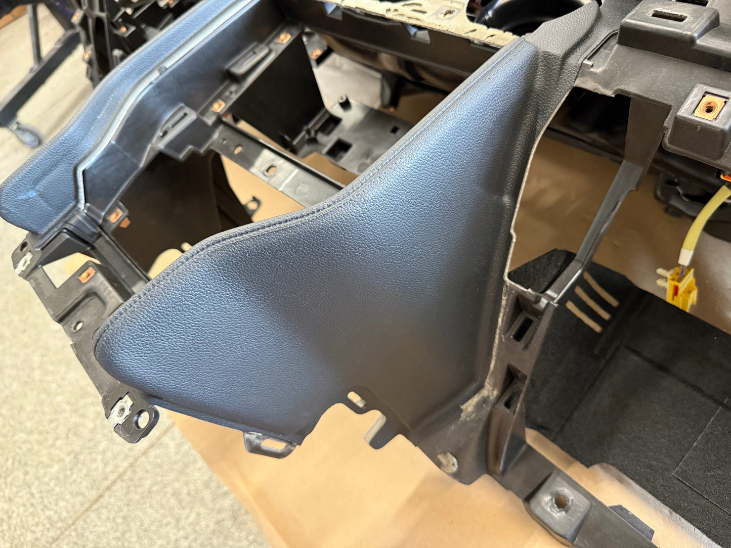 2018-2023 Ford Mustang GT 5.0 PP1 Leather Dash Pad Frame