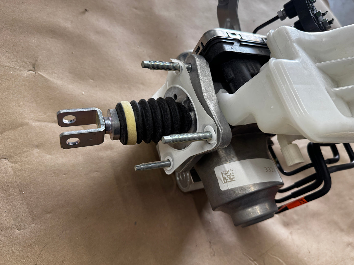 2024 Ford Mustang GT 5.0 Brake Booster Master Cylinder Automatic - OEM