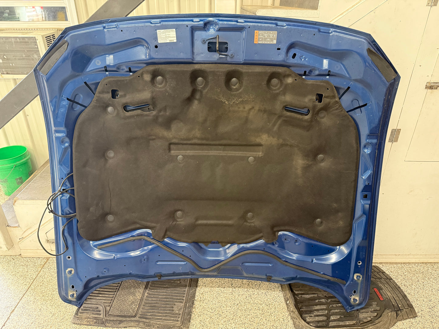 2018-2023 Ford Mustang GT Hood Vents Heat Blanket "B3"