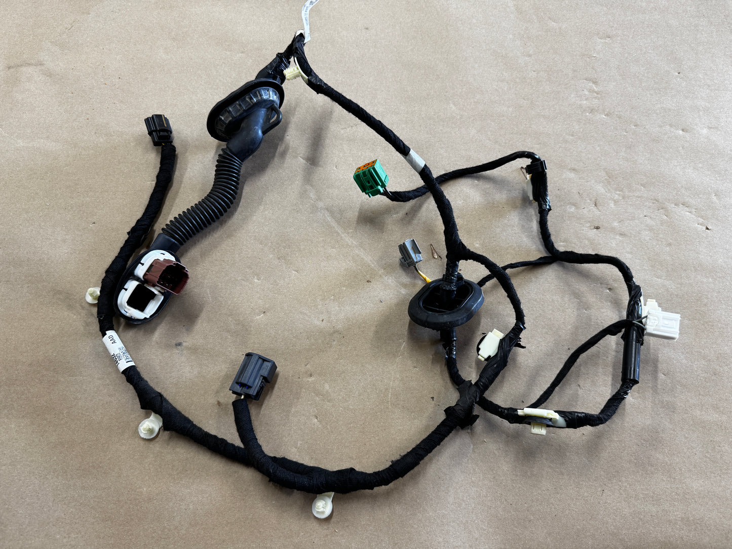 2023-2026 Ford F-250 Crew Cab RH Passenger Rear Door Wiring "PC3T-14632-AAD"