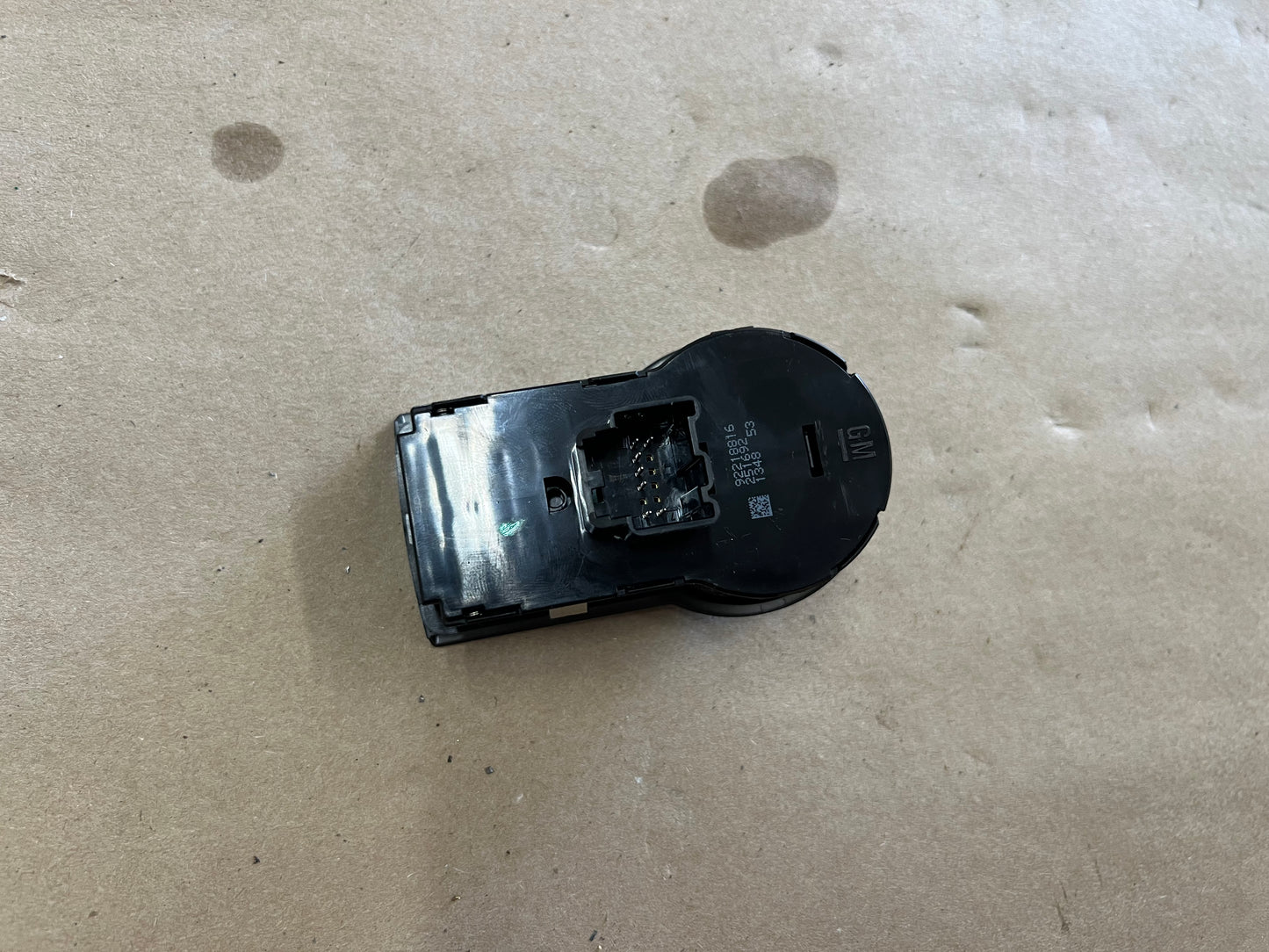 2010-2015 Chevrolet Camaro SS Headlight Switch