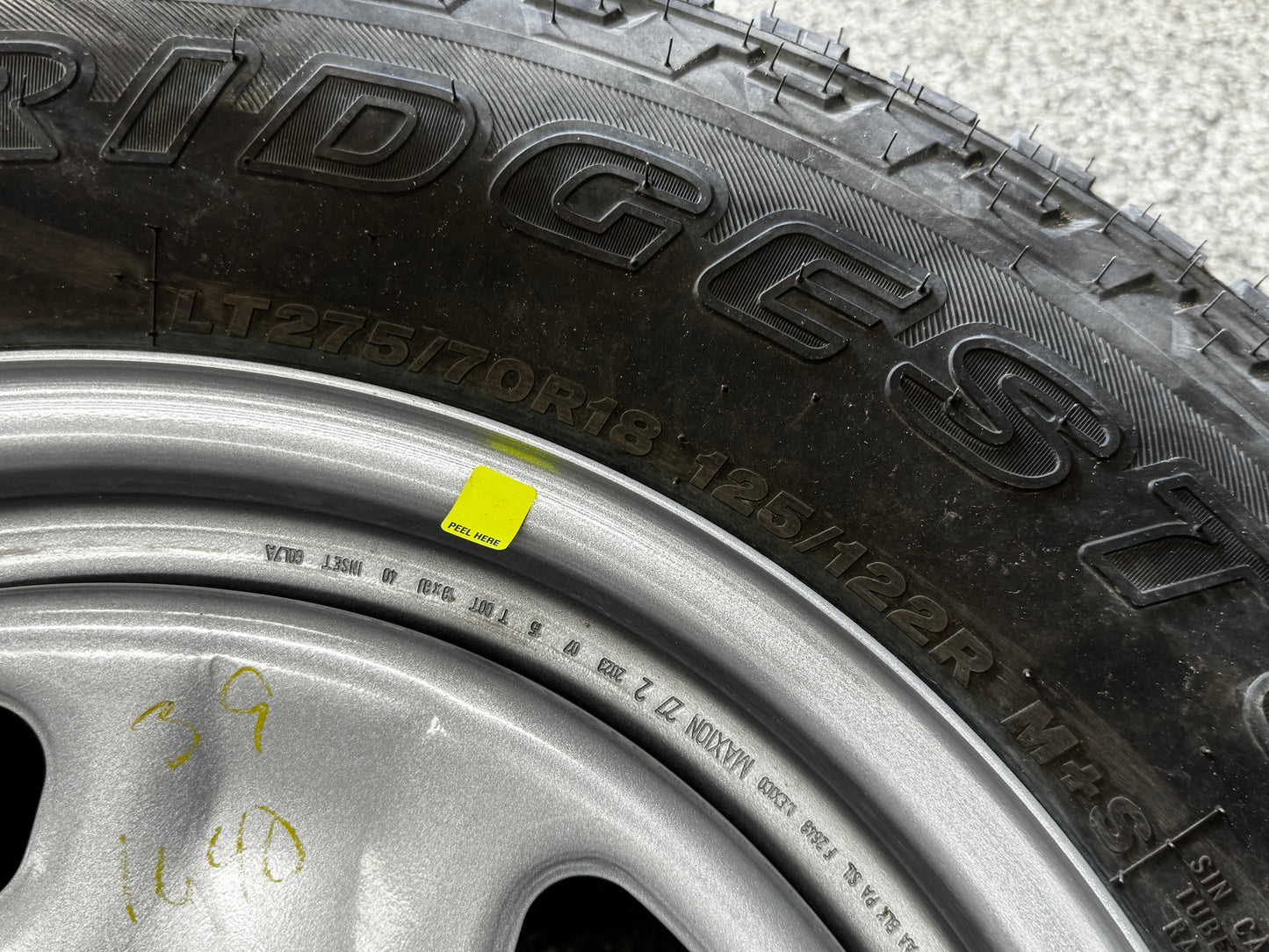 2023-2025 Ford F-250 F-350 Super Duty Spare Tire Bridgestone 275/70/18