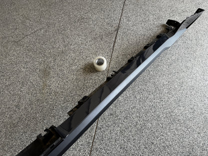 2024-2026 Ford Mustang GT LH Driver Side Skirt Molding "HY" - OEM