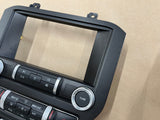 2022 Ford Mustang GT Touch Screen, Face Plate, Radio, Module USB Port