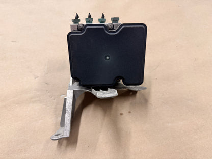 2018 Camaro ZL1 ABS Module Controller Anti-Lock Brakes 25k miles