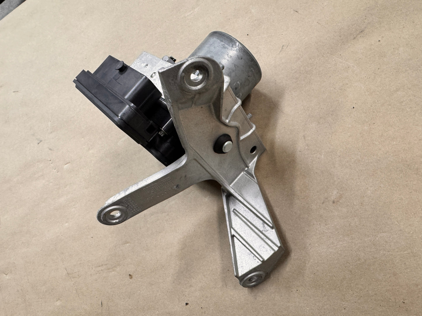 2018 Camaro ZL1 ABS Module Controller Anti-Lock Brakes 25k miles