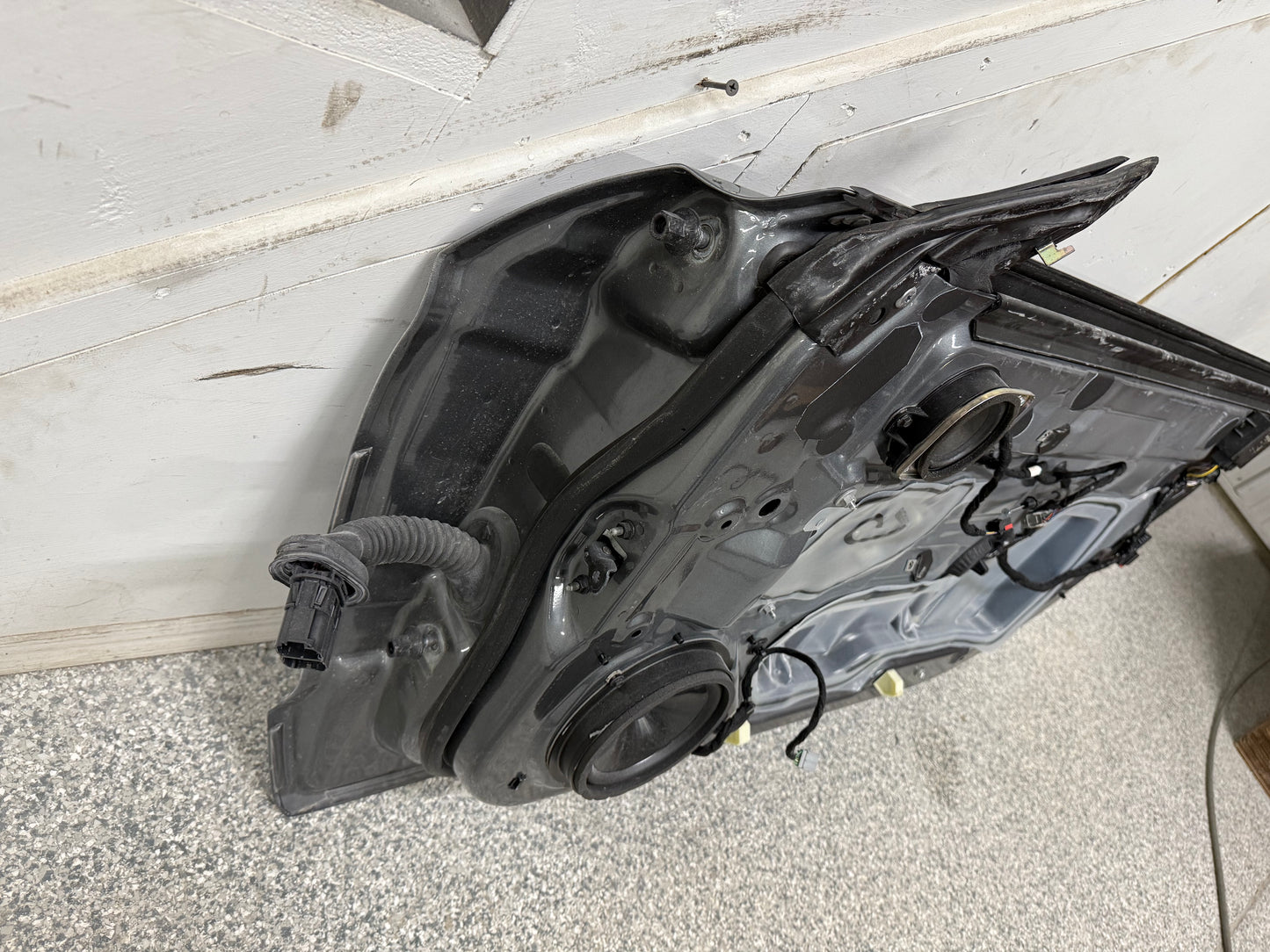 2015-2023 Ford Mustang GT EcoBoost RH Passenger Side Door Complete w/Glass "M7"