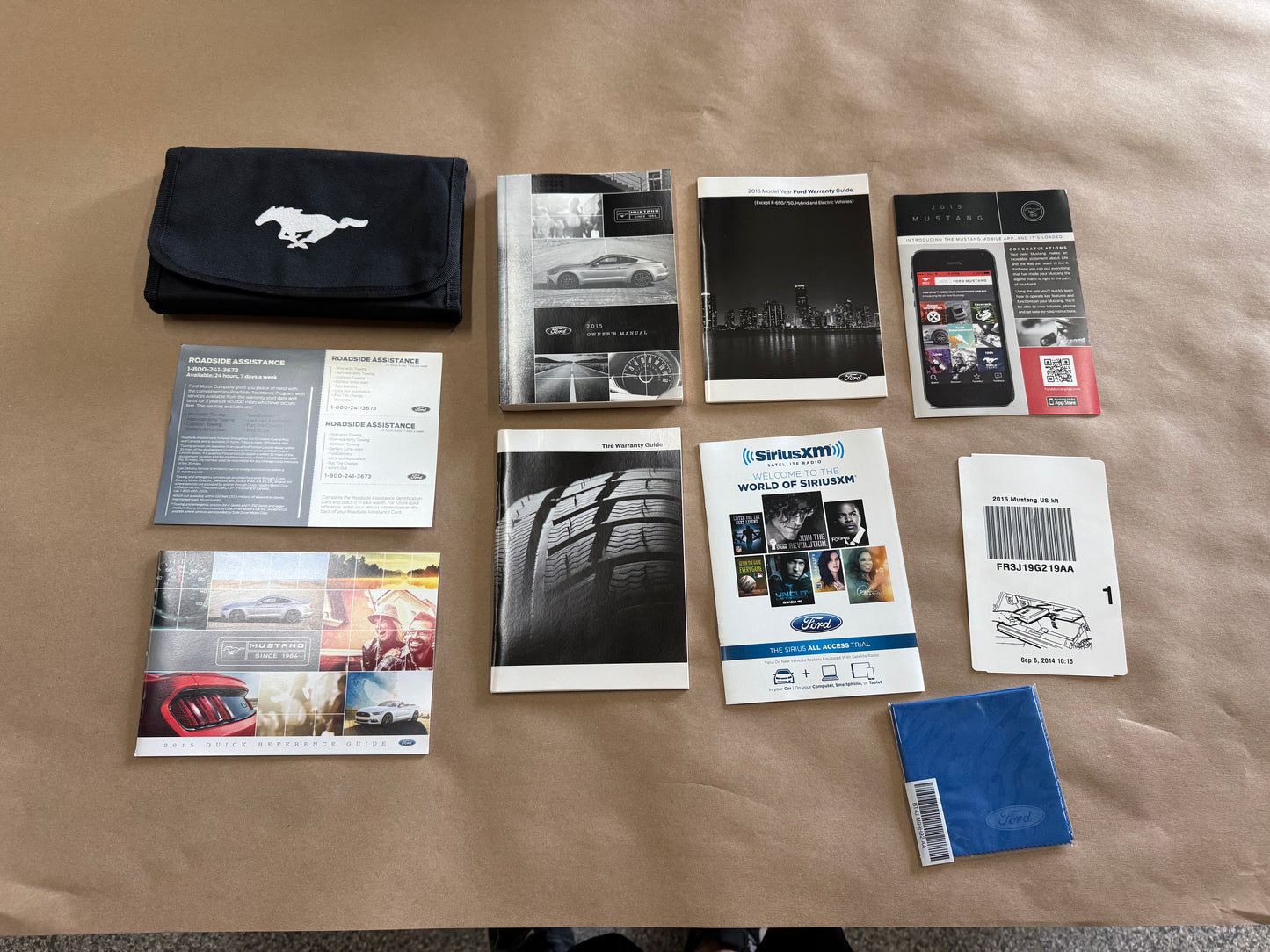 2015 Ford Mustang GT Owners Manual And Literature w/Cover