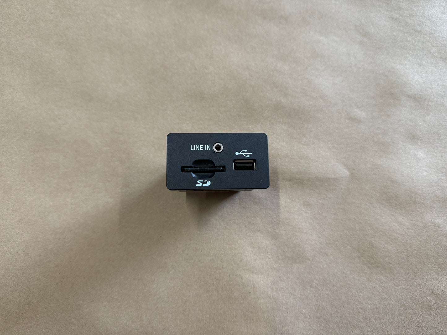2015 Ford Mustang GT Ecoboost USB Port OEM 15-17