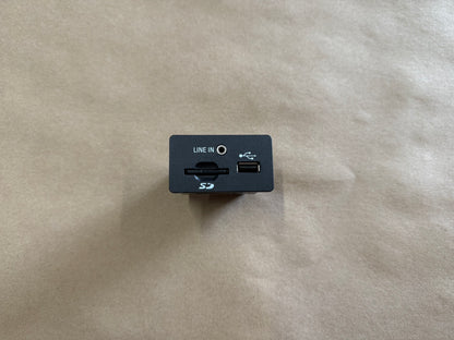 2015 Ford Mustang GT Ecoboost USB Port OEM 15-17