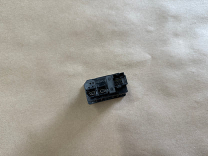 2015 Ford Mustang GT Ecoboost USB Port OEM 15-17