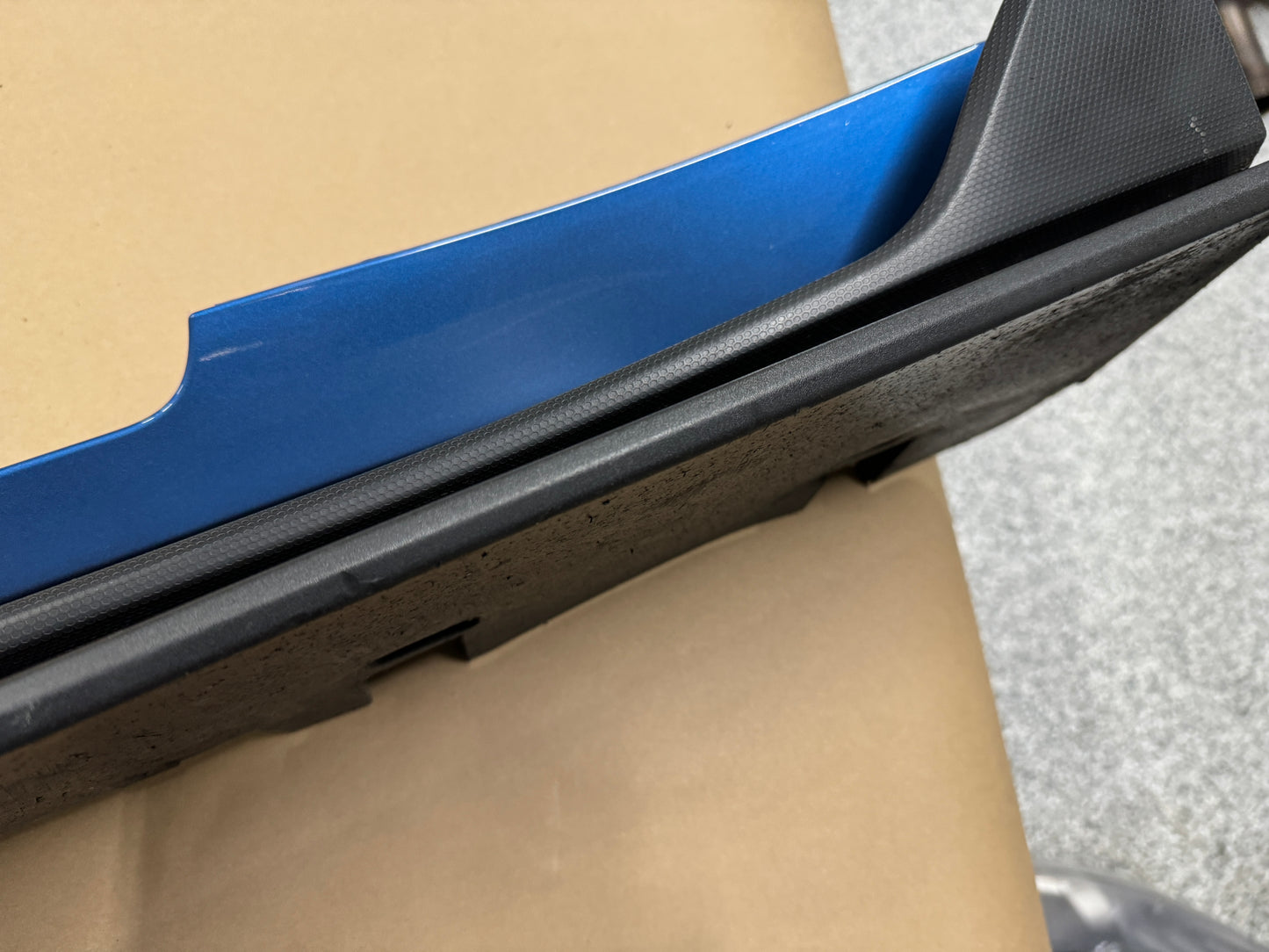2020-2022 Mustang GT500 Shelby RH Passenger Lower Side Skirt Trim