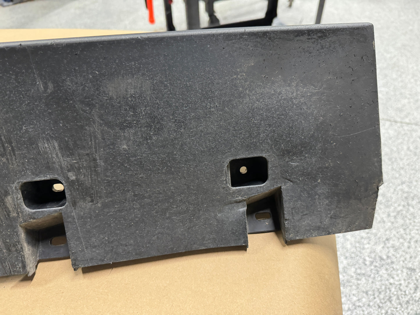2020-2022 Mustang GT500 Shelby RH Passenger Lower Side Skirt Trim
