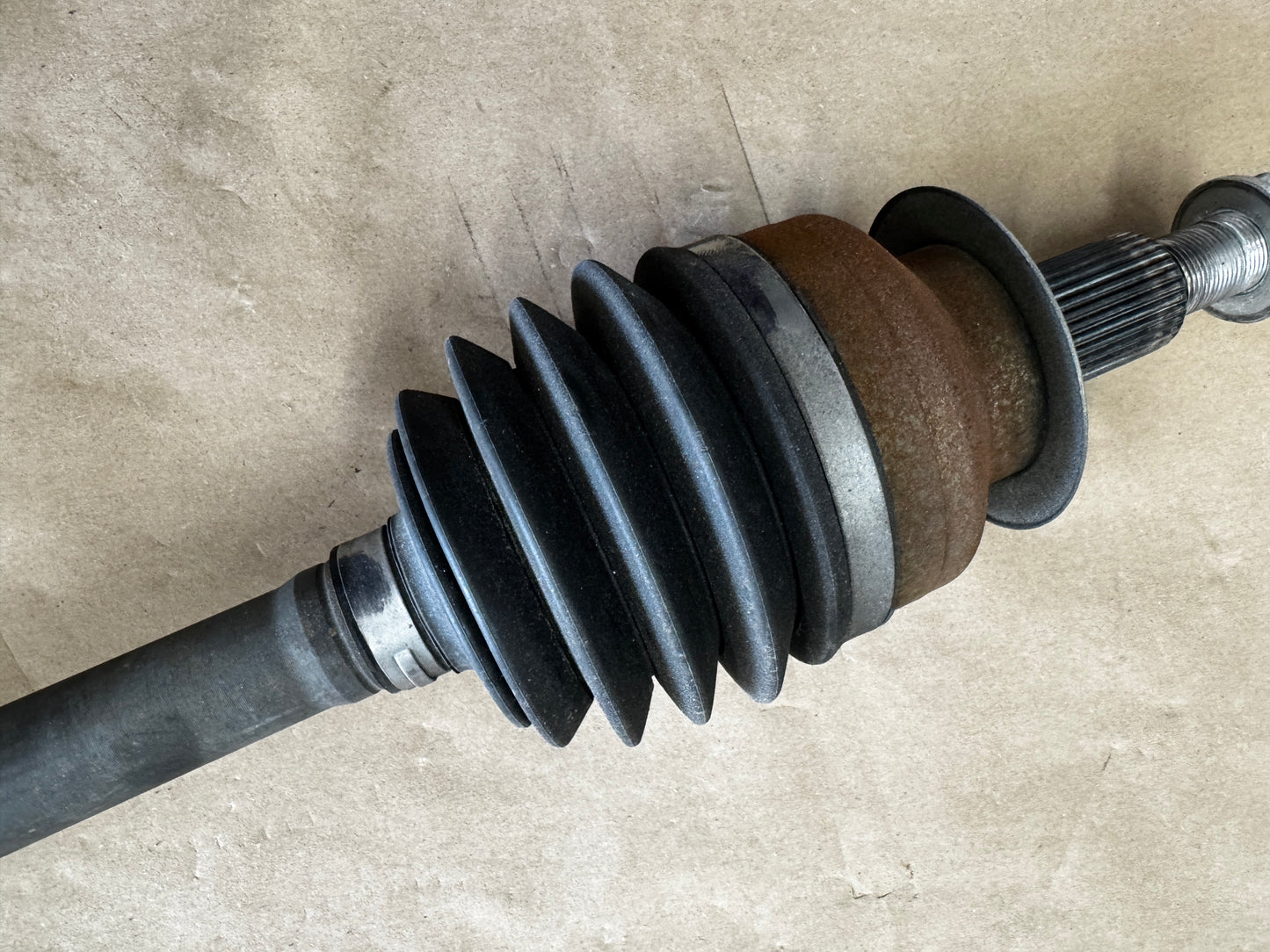 2024 Mustang  GT RH Passenger Side Rear Axle Half Shaft IRS KR33-4K138-BB