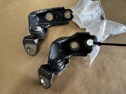 2024-2026 Ford Mustang Door Hinges LH Driver Side Upper Lower "HY" - OEM