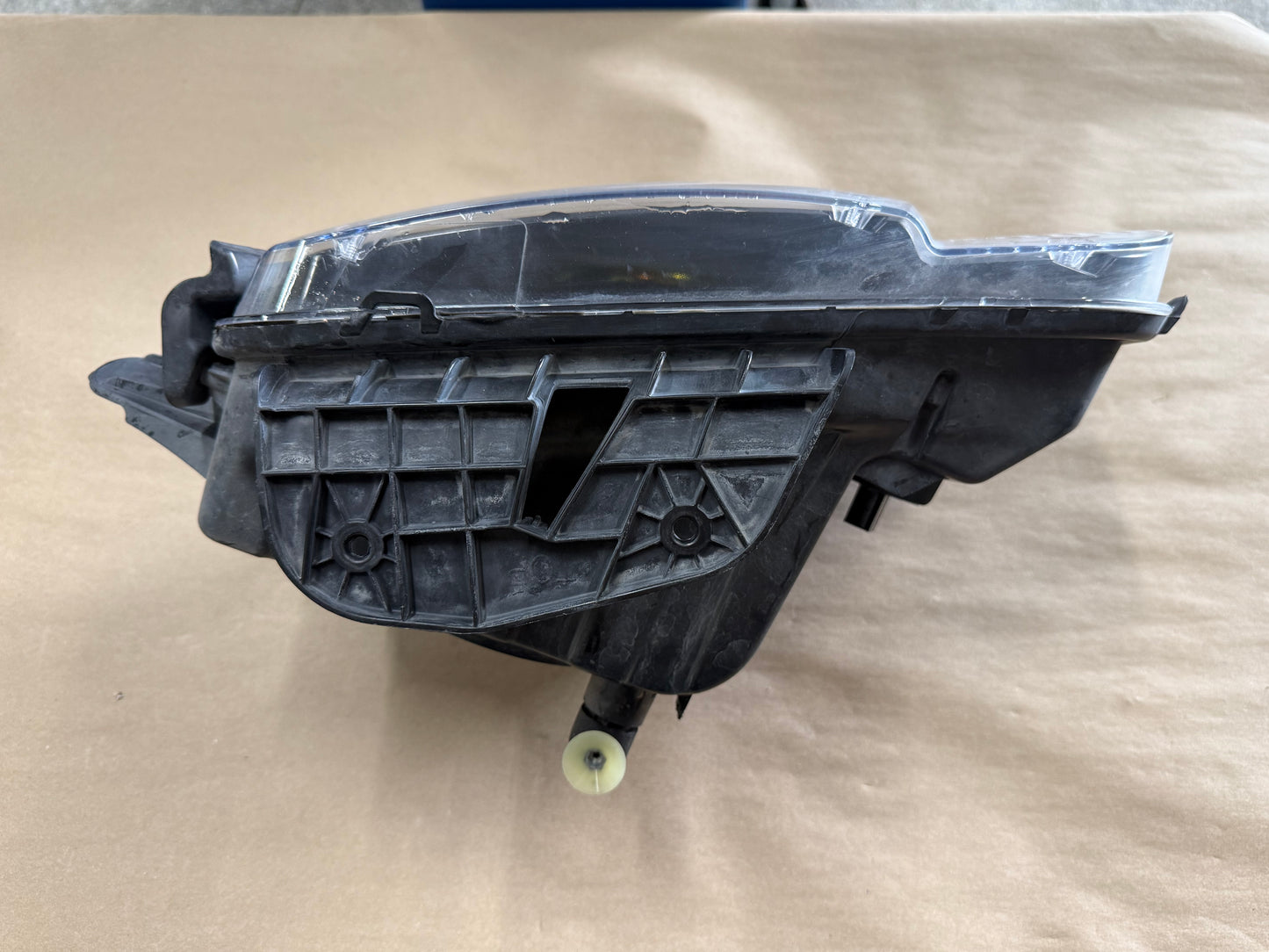 2010-2013 Chevrolet Camaro LH Driver Side Headlight Halogen
