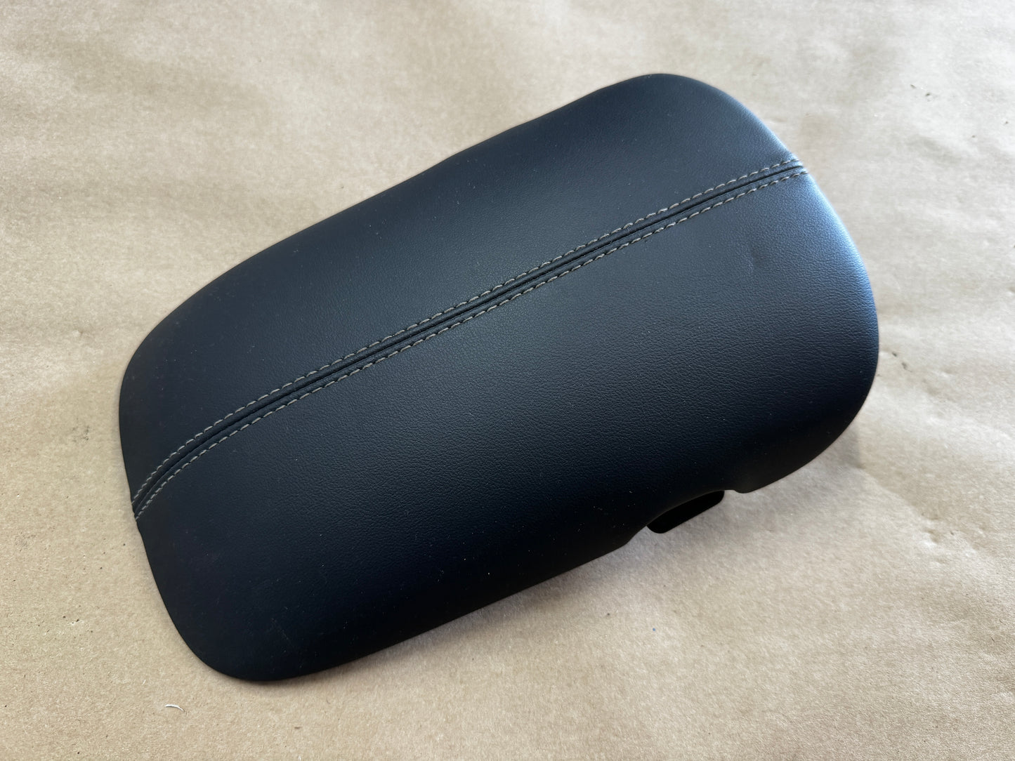 2024-2026 Ford Mustang Center Top Console Lid Armrest