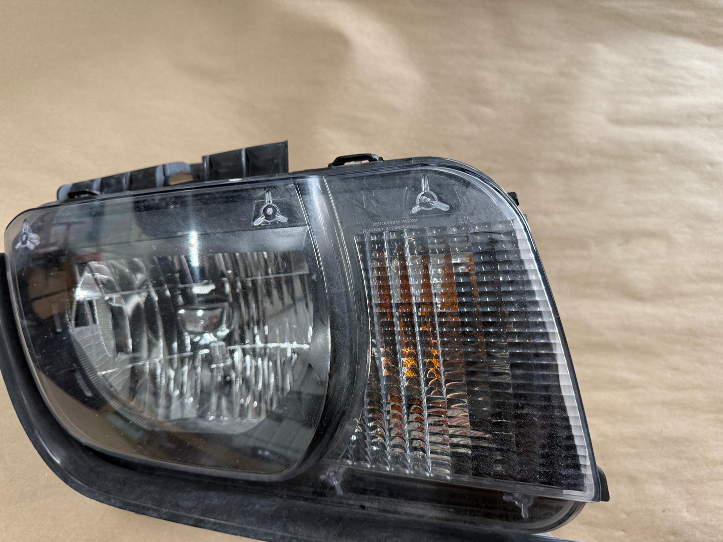 2010-2013 Chevrolet Camaro RH Passenger Side Headlight Halogen