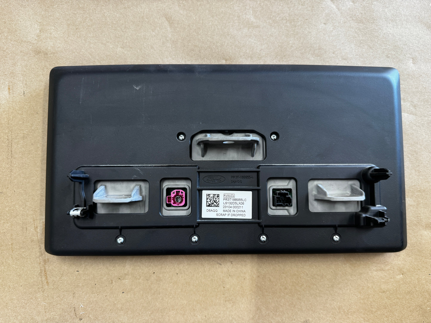 2024 Mustang GT Radio Head Unit Display Sync PR3T-18B955 LC