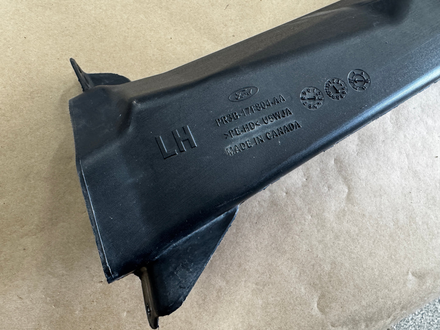 2024-2026 Ford Mustang GT Front Bumper Brake Air Duct LH Driver Side