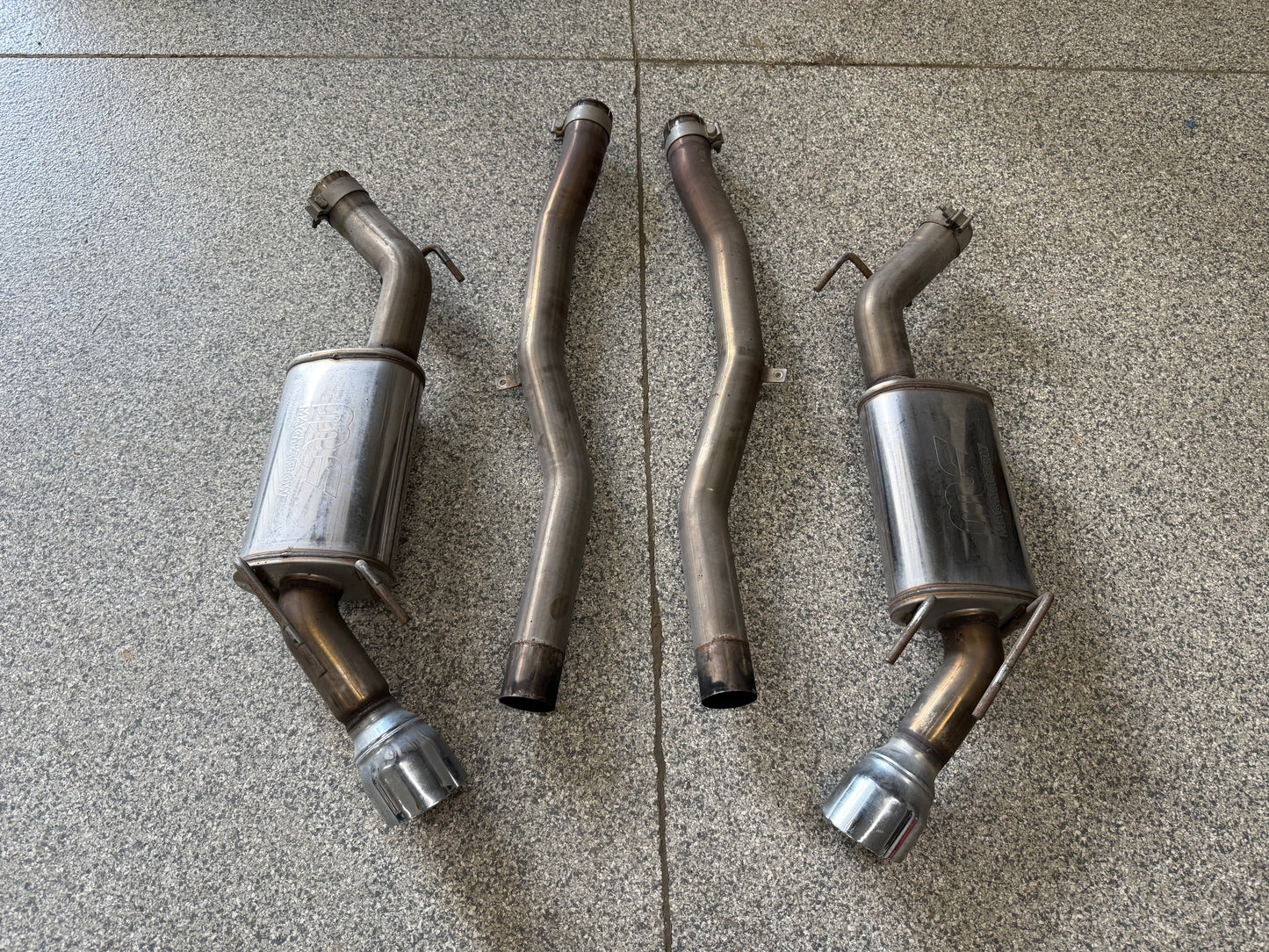 2010-2015 Camaro SS Magnaflow Street Series Cat-Back Exhaust Polished Tips