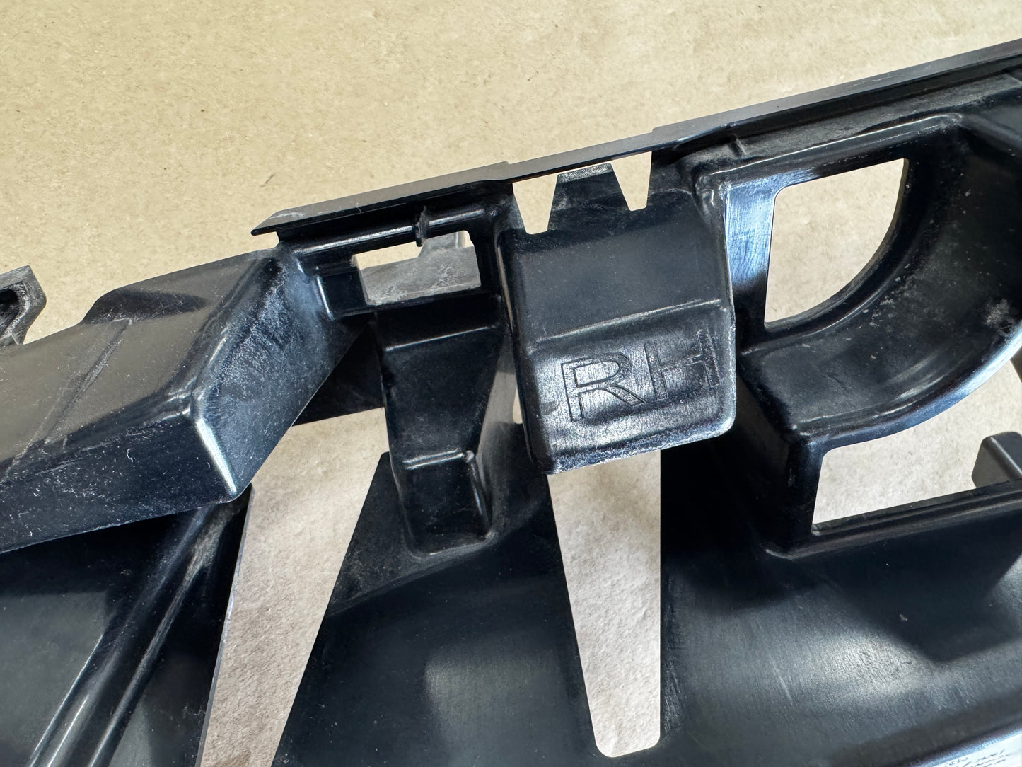 2024-2026 Mustang GT S650 Rear Bumper Bracket RH Passenger Side - OEM