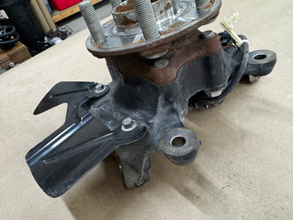 2024-2026 Mustang GT LH Driver Side Front Spindle Knuckle Hub 11k Miles