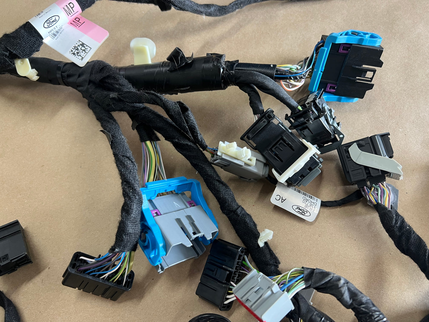 2018-2022 Ford Mustang GT 5.0 Dash Wiring Harness MR3T-14401-PF