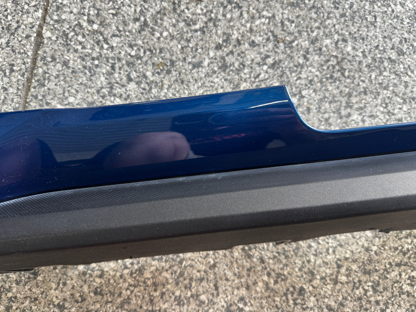 2024 Mustang GT LH Driver Side Skirt Molding B3