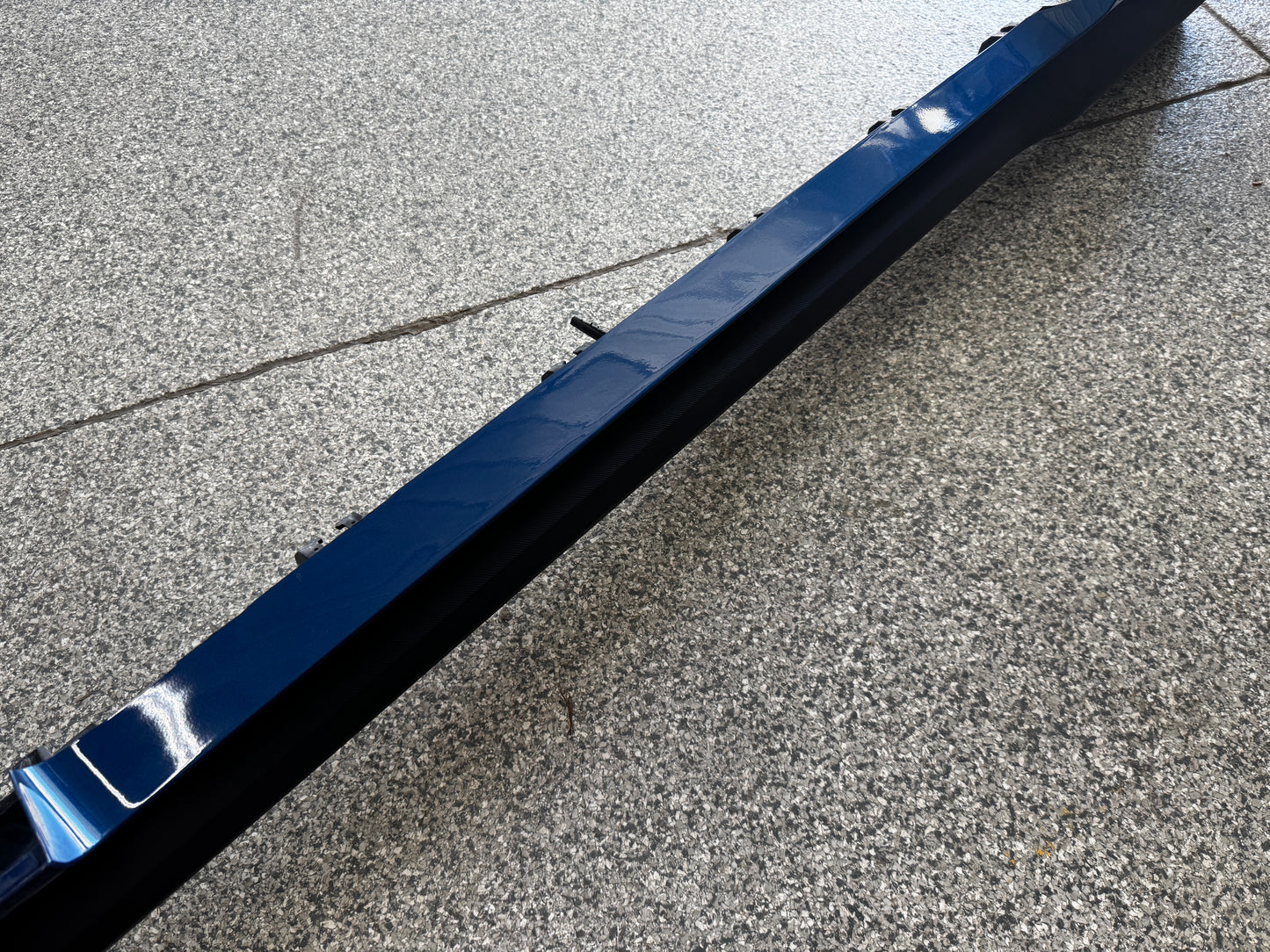 2024 Mustang GT LH Driver Side Skirt Molding B3