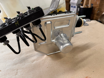 2024 Ford Mustang GT 5.0 Brake Booster Master Cylinder Automatic - OEM