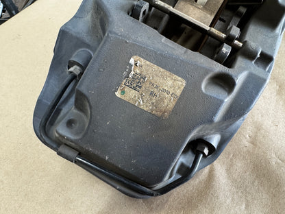 2024-2026 Ford Mustang Dark Horse 6 Piston Front Brake Calipers OEM Brakes