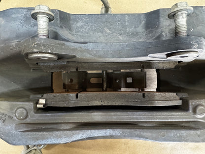 2024-2026 Ford Mustang Dark Horse 6 Piston Front Brake Calipers OEM Brakes