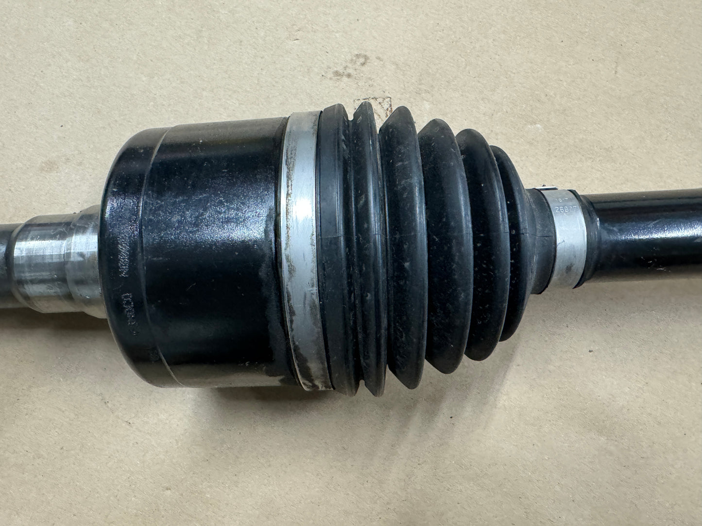 2020-2022 Mustang Shelby GT500 RH Passenger Side Rear Axle Half Shaft IRS 138