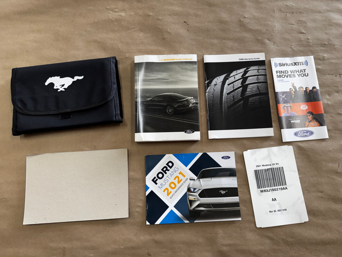 2021 Ford Mustang GT Owners Manual And Literature w/Cover - OEM