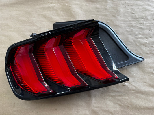 2018-2023 Ford Mustang GT350 GT V6 EcoBoost Tail Light LH Driver Side LED