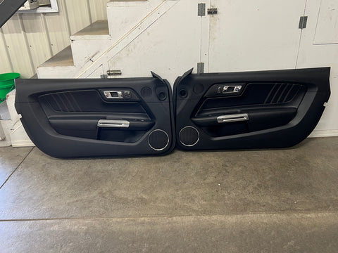 2015-2017 Ford Mustang GT V6 EcoBoost LH RH Leather Insert Door Panels Pair