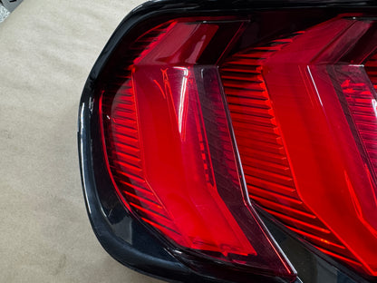2018-2023 Ford Mustang GT350 GT V6 EcoBoost Tail Light LH Driver Side LED