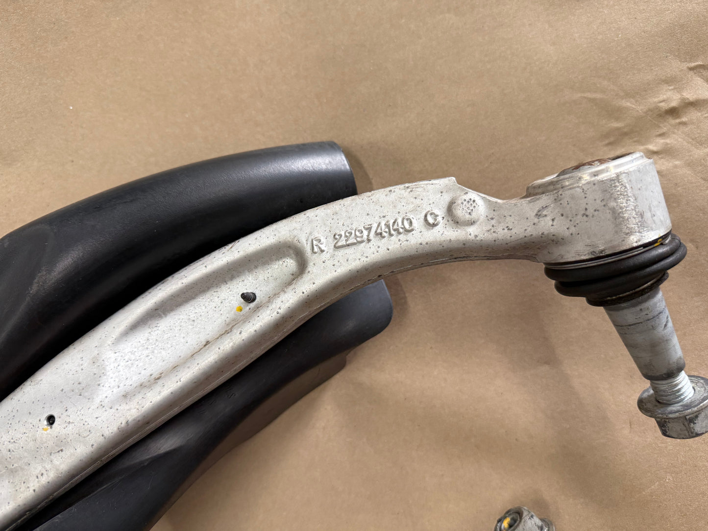 2016-2023 Chevrolet Camaro SS RH Passenger Side Front Control Arms