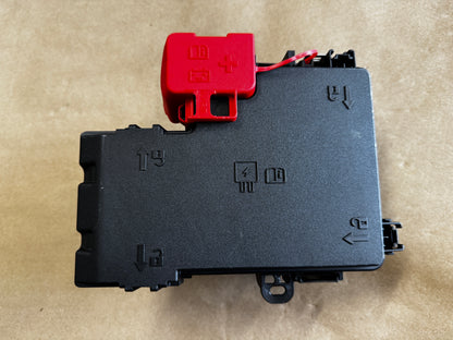 2024-2026 Ford Mustang GT Engine Bay Fuse Box Under Hood NO Damage